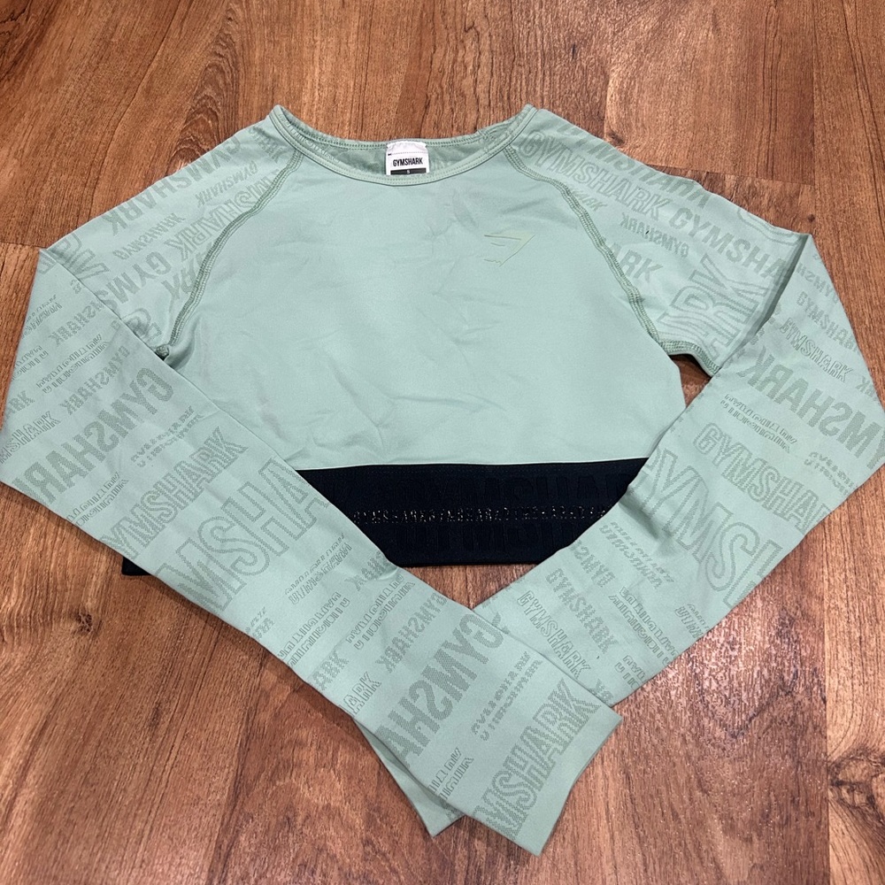 Gym shark workout shirt